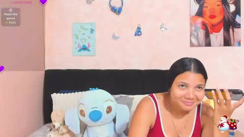 Snapshot of sara_mendez2_ chatting on May 5, 12:18 am Sara Mendez online show from May 5, 12:18 am