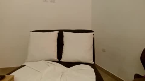 katiasupreme online show from January 17, 6:44 pm