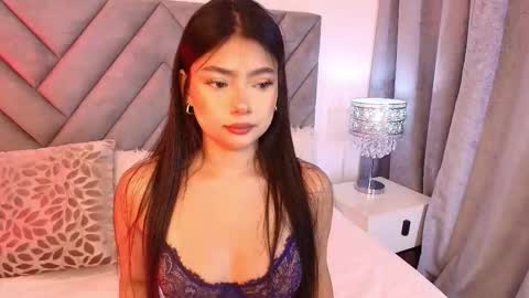 sara_owens7 online show from February 26, 1:37 am