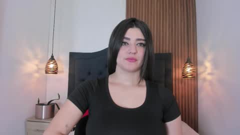 Snapshot of sara_stone17 chatting on September 16, 11:44 am  -  online show from September 16, 11:44 am