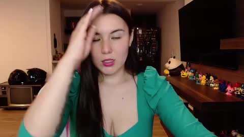 Snapshot of sara_sunrise_ chatting on January 14, 5:12 pm Sara online show from January 14, 5:12 pm