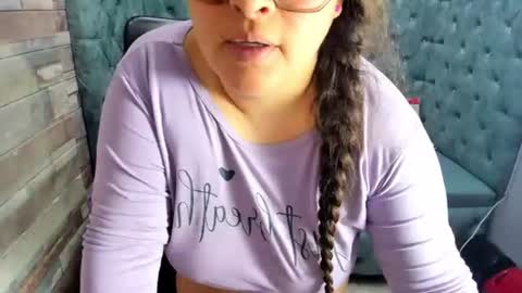Snapshot of sara_thonson_ chatting on July 10, 5:01 am sara_thonson_ online show from July 10, 5:01 am