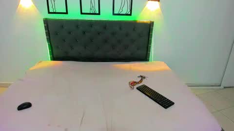 Snapshot of sara_valentina2 chatting on September 19, 2:29 pm sara_valentina2 online show from September 19, 2:29 pm