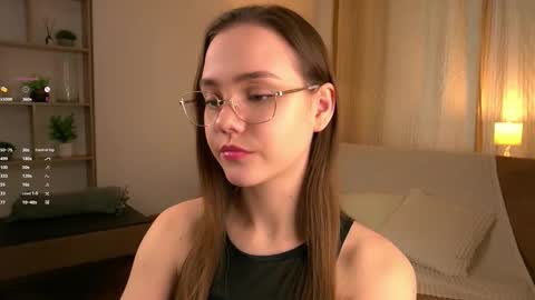 Im Sara  online show from February 12, 8:09 am