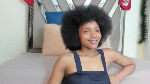 SARA 730 A 200 PM  online show from December 17, 1:06 pm