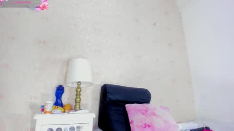 Snapshot of saraacollinss chatting on October 15, 8:53 pm saraacollinss online show from October 15, 8:53 pm