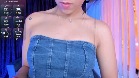 Sara online show from February 3, 8:13 pm