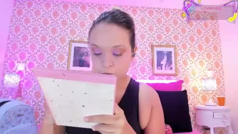 SaraAvila  online show from July 31, 8:30 pm
