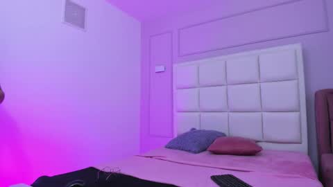 Sara online show from October 27, 3:32 am