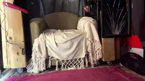 Sarrah Sweet online show from January 1, 9:28 am