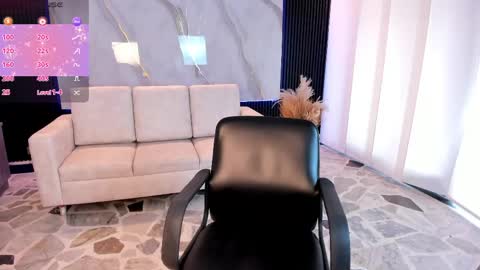 Snapshot of saracorraless chatting on May 14, 6:37 pm Sara Everyday From 1430 to 2130 Col Time online show from May 14, 6:37 pm