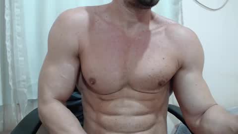 saradorj92 online show from September 14, 2:33 am