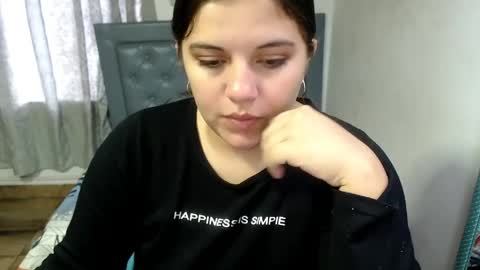 sarah online show from April 28, 4:23 pm