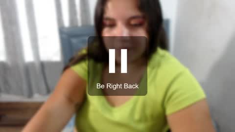Snapshot of sarah_acero chatting on June 5, 4:35 pm sarah online show from June 5, 4:35 pm