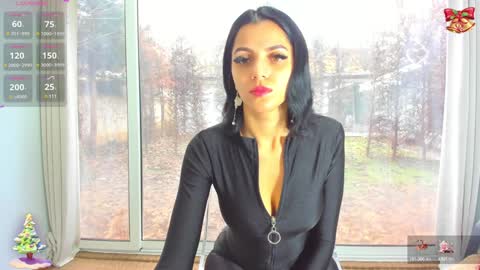 Snapshot of sarah_blake_ chatting on December 23, 9:16 am Sara online show from December 23, 9:16 am