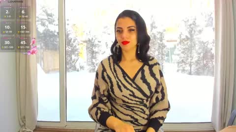 Snapshot of sarah_blake_ chatting on February 19, 9:06 am Sara online show from February 19, 9:06 am