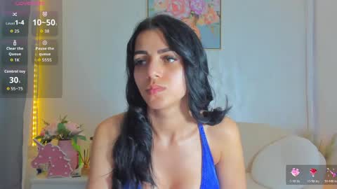 Snapshot of sarah_blake_ chatting on May 28, 8:55 am Sara online show from May 28, 8:55 am