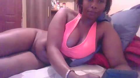 sarah_haggai online show from February 6, 8:45 pm