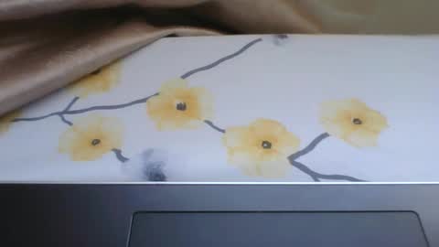 Snapshot of sarah_haggai chatting on June 27, 7:57 am sarah_haggai online show from June 27, 7:57 am