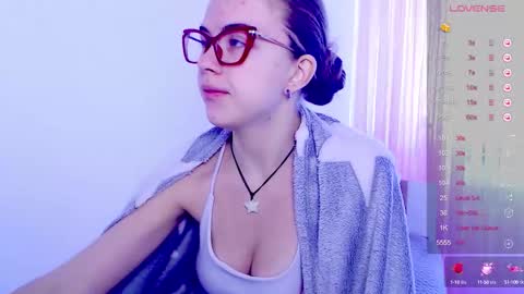 Sarah online show from September 24, 7:23 am