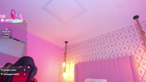 Snapshot of sarah_keys chatting on September 29, 3:11 am SARAH KEYS online show from September 29, 3:11 am