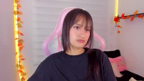 Sarah Ramirez online show from November 13, 2:54 am