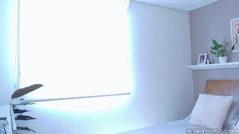 sarah_rayy online show from July 1, 4:29 pm