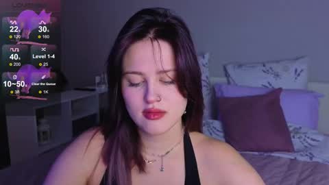 Sarah online show from November 26, 11:50 pm