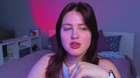 Snapshot of sarah_soul chatting on June 13, 1:03 am Sarah online show from June 13, 1:03 am