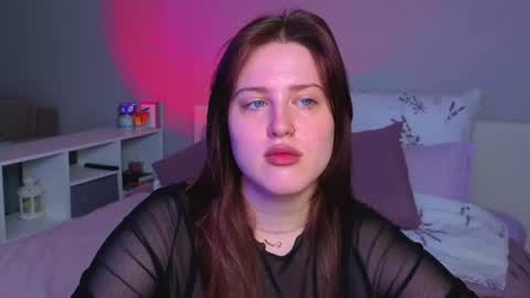Snapshot of sarah_soul chatting on July 11, 10:55 pm Sarah online show from July 11, 10:55 pm