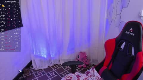 Sarah online show from May 14, 8:48 pm