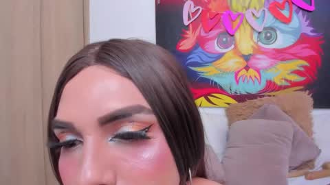 Snapshot of sarah_valey chatting on February 27, 3:56 pm sarah_valey online show from February 27, 3:56 pm