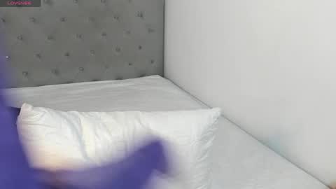 Snapshot of sarahgrant_ chatting on May 26, 3:13 am sarahgrant_ online show from May 26, 3:13 am