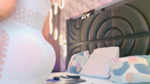 Sarah online show from October 4, 11:41 am