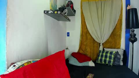 Snapshot of sarahjey chatting on May 23, 1:11 am SARAHJEY online show from May 23, 1:11 am