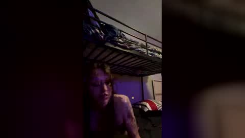 Snapshot of sarahlemmons000 chatting on March 21, 11:52 pm sarahlemmons000 online show from March 21, 11:52 pm