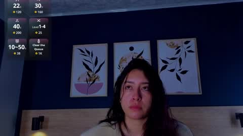 Snapshot of sarahmiler_ chatting on October 25, 11:40 am Sarah online show from October 25, 11:40 am