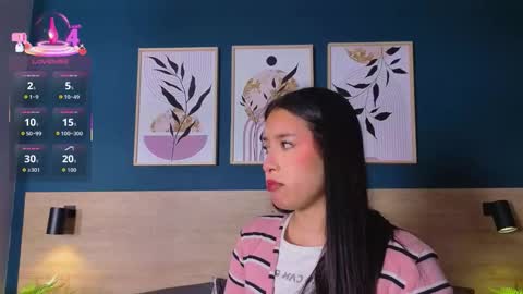 Snapshot of sarahmiler_ chatting on November 20, 7:46 pm Sarah online show from November 20, 7:46 pm