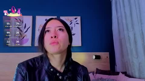 Snapshot of sarahmiler_ chatting on March 25, 11:16 am Sarah online show from March 25, 11:16 am