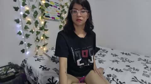 Sarah  online show from January 5, 7:28 pm