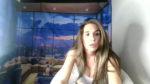 SarahStarr online show from December 22, 4:20 am