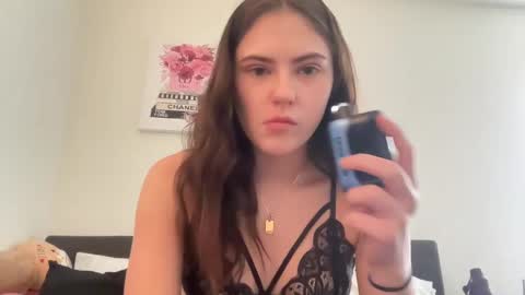 SarahxOliver online show from January 11, 3:31 pm