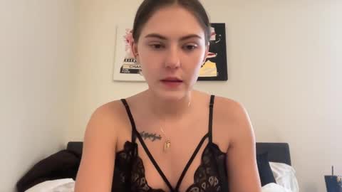 SarahxOliver online show from February 24, 4:36 pm
