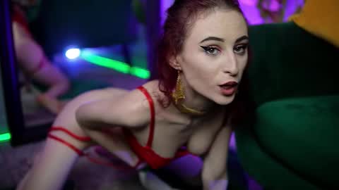  Sarai  online show from November 12, 9:25 pm