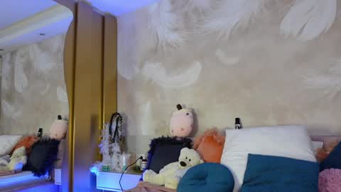 Snapshot of sarajennyfer chatting on May 13, 4:43 am Jenny online show from May 13, 4:43 am