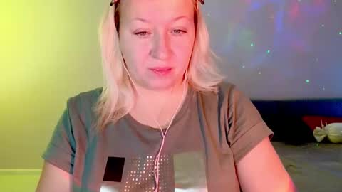 Sara online show from October 14, 3:51 am