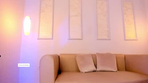 Sara online show from November 4, 12:15 pm