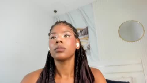 Sara Lewis online show from June 27, 11:48 am