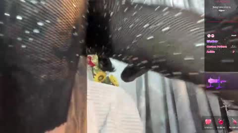 jhoa online show from January 11, 8:21 pm