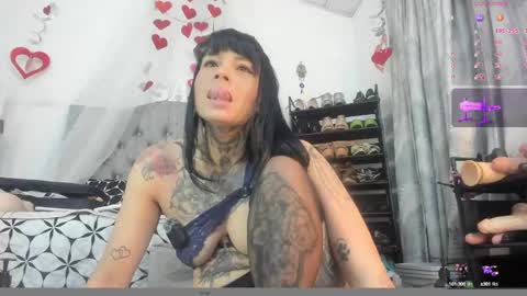 jhoa online show from February 12, 8:40 pm